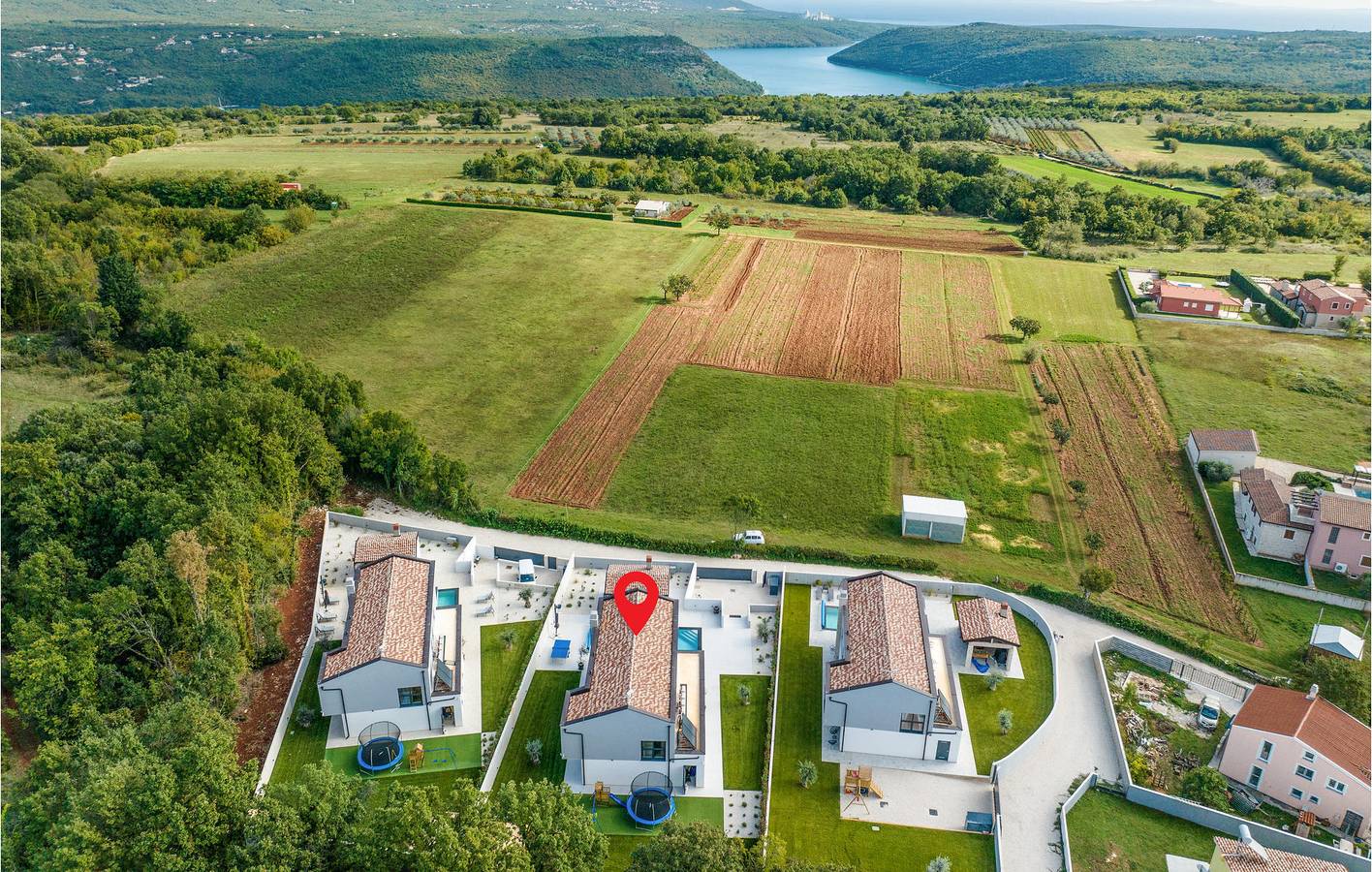 Reizende 2-Zimmer-Wohnung mit Pool, in der Nähe der Küste und des Stadtzentrums in Barban, Südküste Istrien