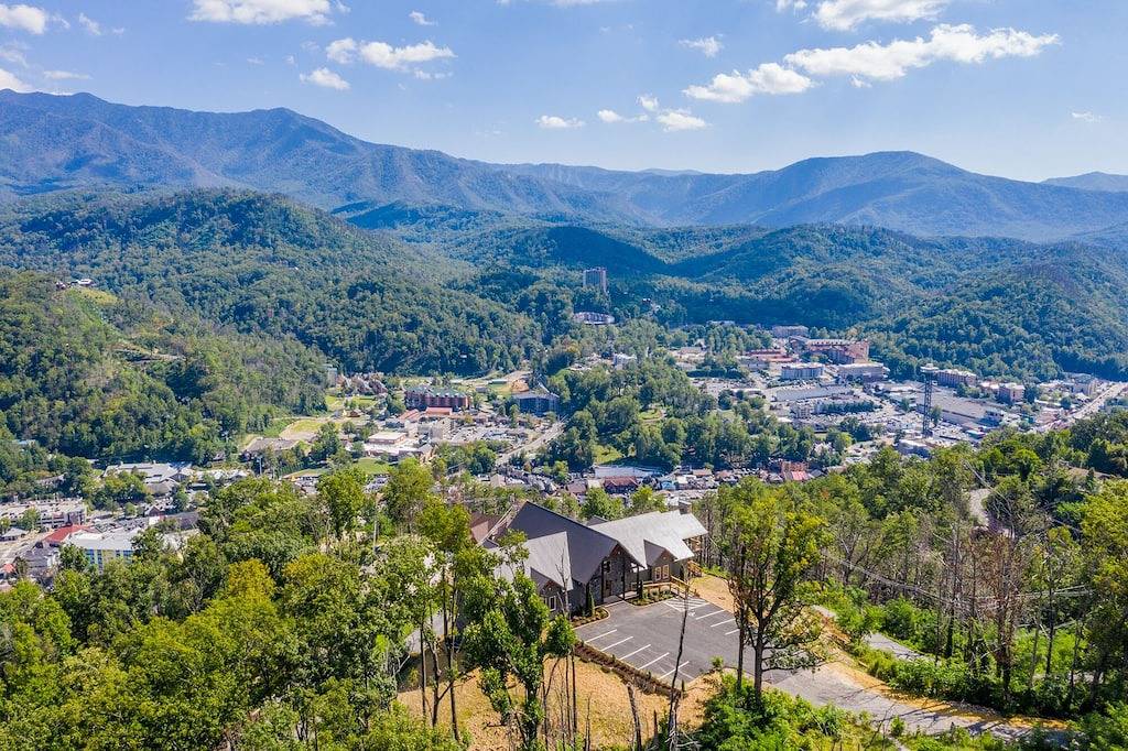 Mega Views, Luxuskabine, 11.000 qm Ft., Theater, Golf Arcade und mehr 86 Personen in Gatlinburg, Sevier County