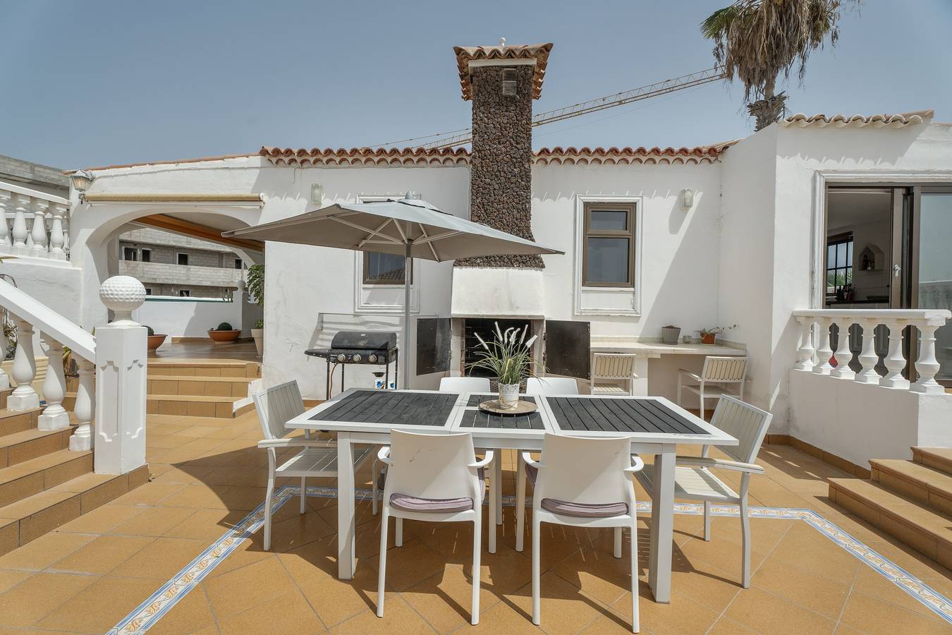 Holiday Villa 'Amarilla Golf' with Sea View, Wi-Fi and Air Conditioning in San Miguel de Abona, South Tenerife