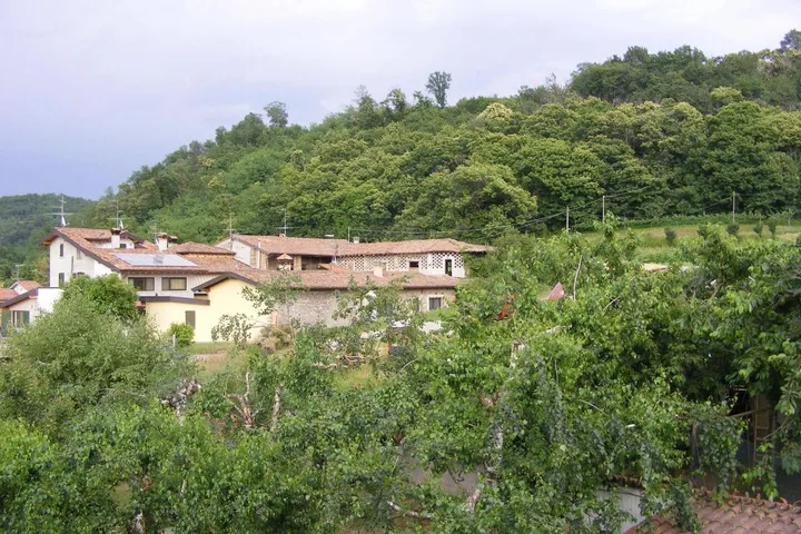 Alloggio in famiglia per 4 persone, con panorama e giardino nonché vista lago - 1