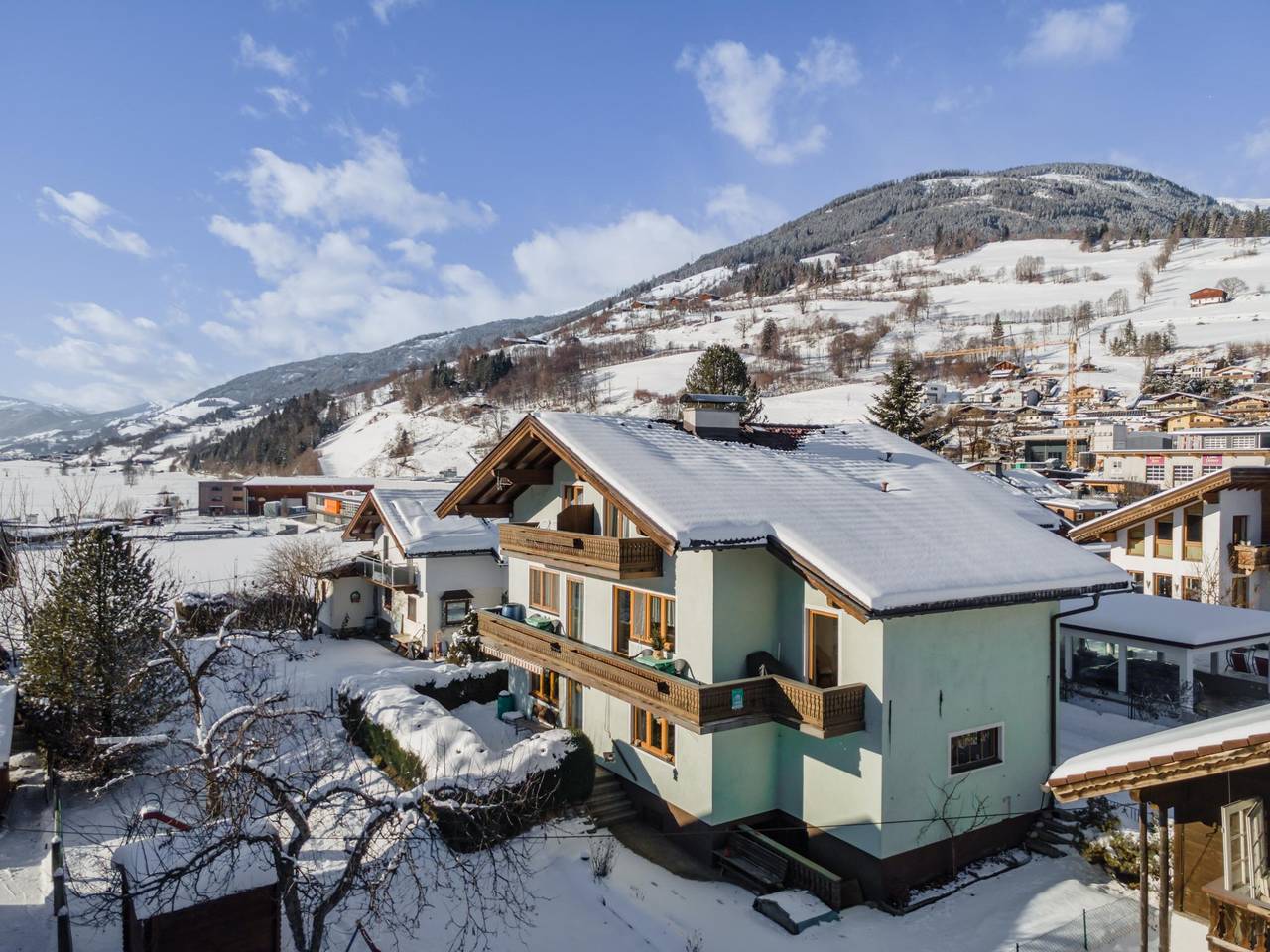 Geheel appartement, Vakantiewoning in Pinzgau met tuin en balkon in Niedernsill, Pinzgau