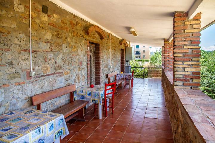 Apartamento entero, Apartamento 'Vecchio Molino - 5' con terraza compartida, jardín compartido y Wi-Fi in Gavorrano, Provincia de Grosseto