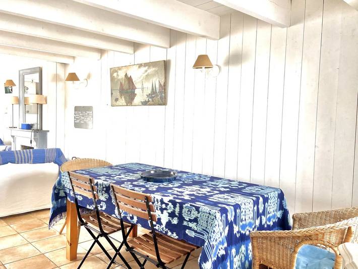 Gîte pour 8 personnes, avec terrasse, animaux acceptés à Ars-en-Ré - 3