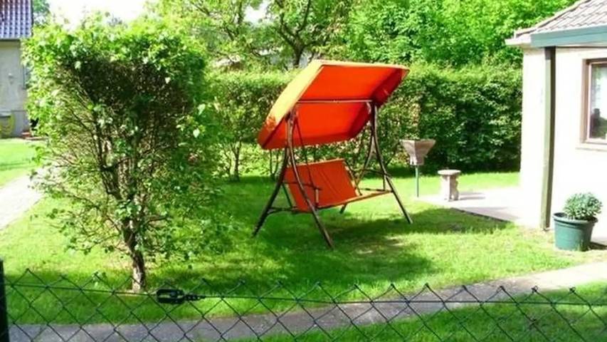 Ferienhaus für 2 Personen, mit Terrasse und Garten in Mecklenburg-Strelitz - 3