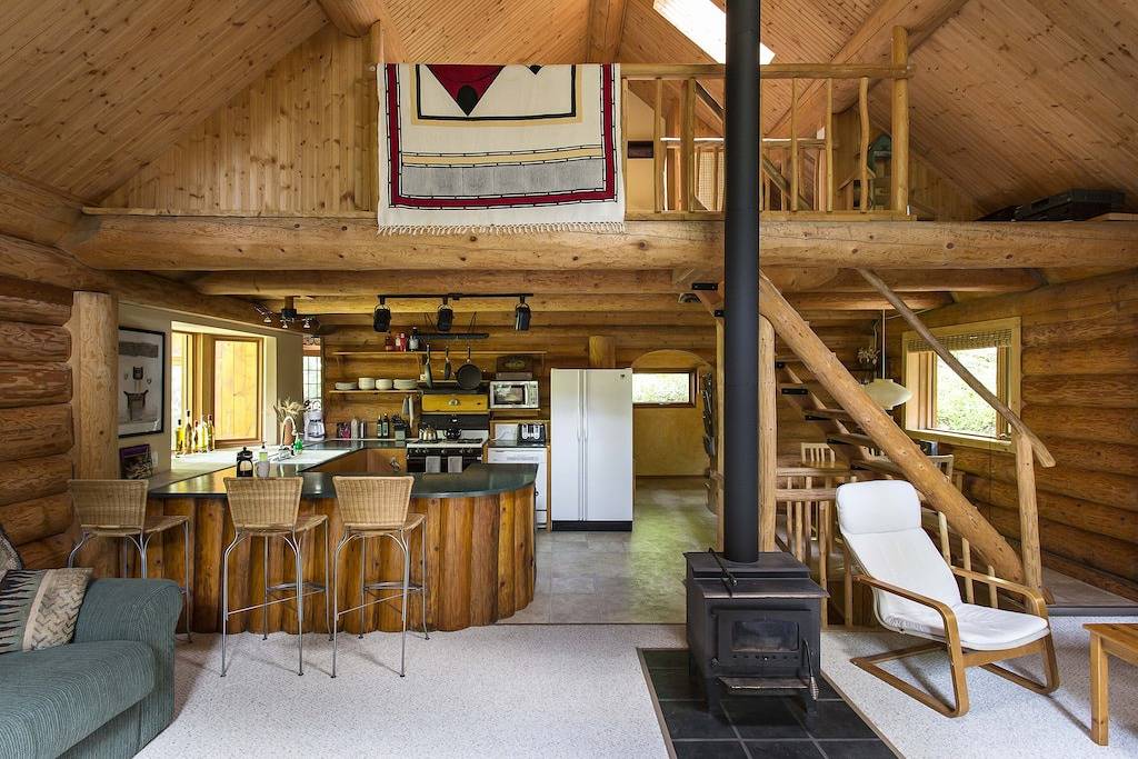 Schöne und private Blockhütte am Berg - Whirlpool und 10 Minuten von Nelson entfernt in Whitewater Ski Resort