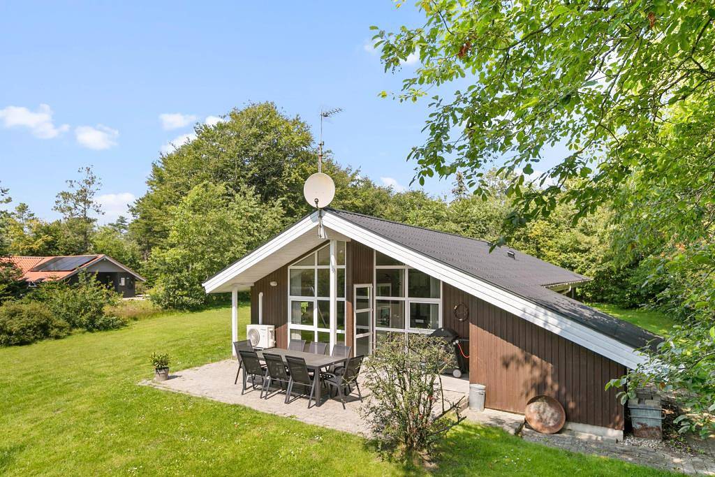 Charmerende og veludstyret sommerhus fra 1997 in Jegum, Jegum Ferieland