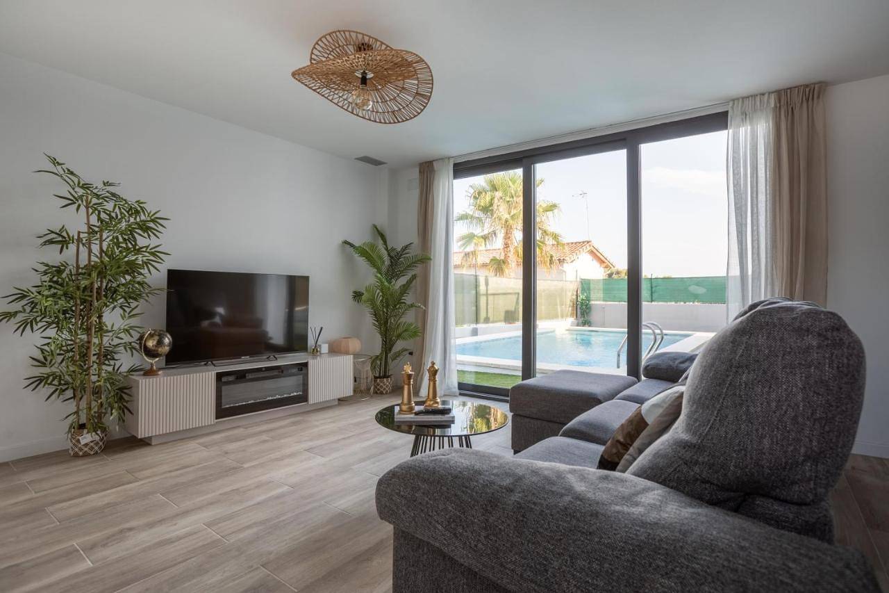 Casa Blanca - Villa con piscina in Chiva, Provincia de Valencia