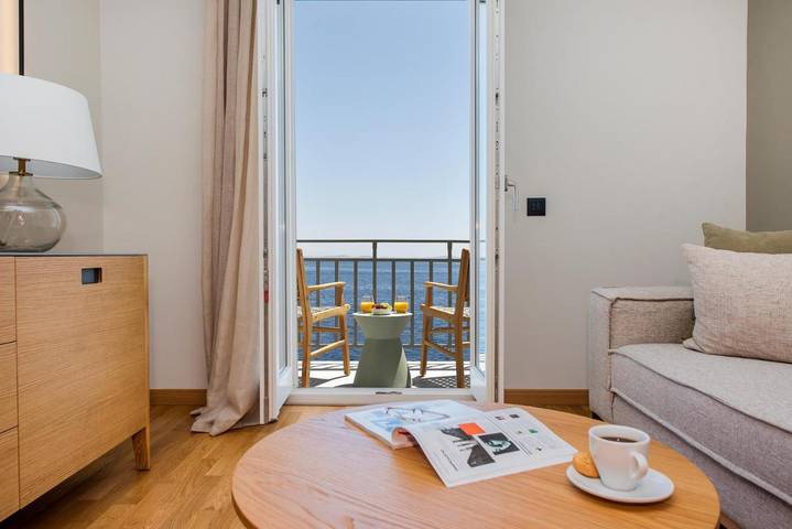 Chambre d’hôte pour 2 personnes, avec vue dans Syros - 4