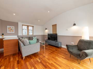 Glamping for 2 People in Reading, North Wessex Downs, Photo 3