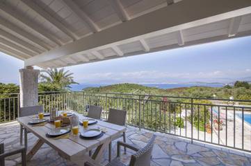 Beach House for 6 People in Corfu, Greece, Photo 2