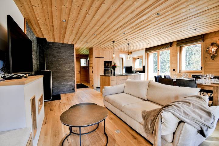 Chalet pour 9 personnes, avec Balcon et Terrasse à Le Grand-Bornand