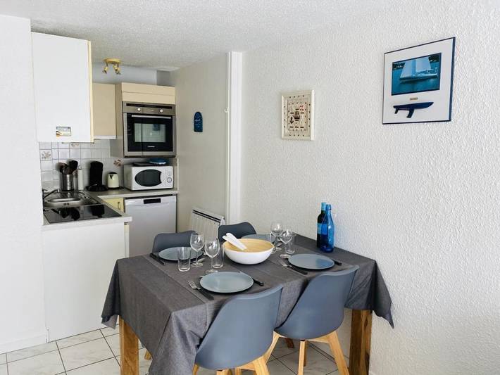 Gîte pour 4 personnes, avec terrasse, animaux acceptés dans Plage de la Légenèse - 3