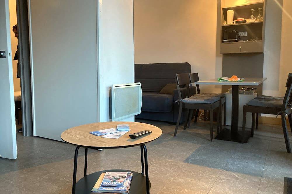 Ganze Wohnung, 4/5 person apartment at the foot of the slopes Belle Plagne in Belle Plagne, La Plagne-Tarentaise