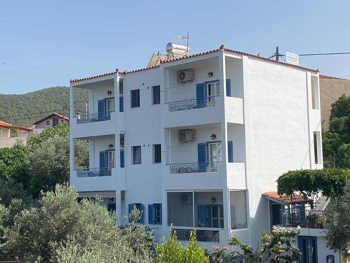 Gîte pour 2 personnes, avec balcon et vue dans Agistri - 2