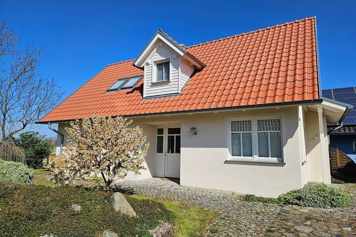 Ferienwohnung für 2 Personen, mit Terrasse und Garten in Pudagla