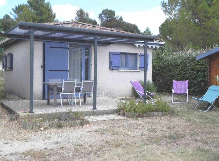 Gîte pour 4 personnes, avec piscine ainsi que terrasse et jardin dans l' Hérault - 2