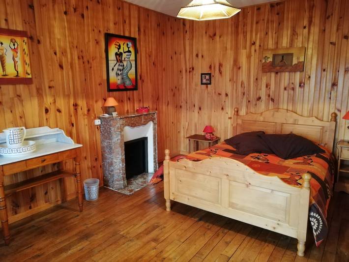 Gîte pour 7 personnes, avec jardin à Arnac-la-Poste - 4