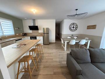 Location de vacances pour 5 personnes, avec jardin à Tournan-en-Brie