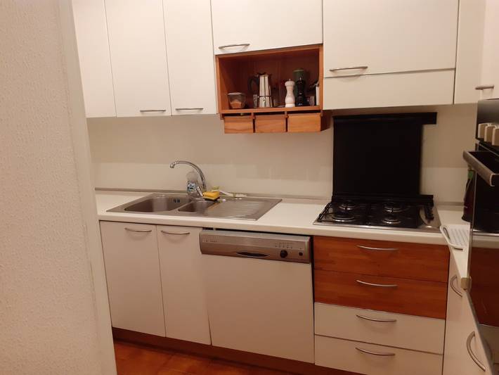 Apartamento entero, Cordelia 9 Apartment with pool in Luino in Luino, Comune di Luino