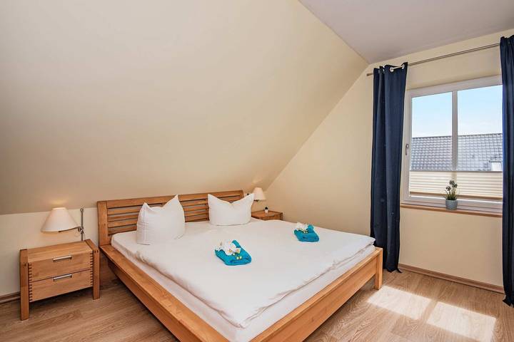 Gemütliches Ferienhaus im Grünen – mit Kamin, Garten & Seenähe in Gothensee, Korswandt