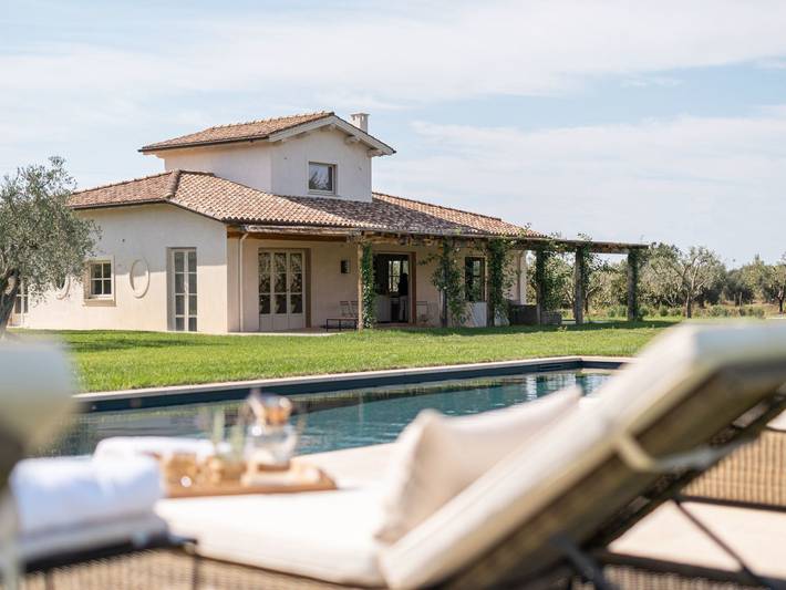 Casa vacanza per 14 persone, con Terrazza e Giardino nonché Piscina a Capalbio