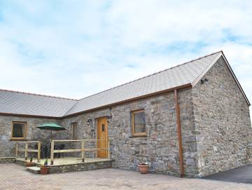 Cottage for 4 People in Carmarthenshire, South-Wales, Photo 1