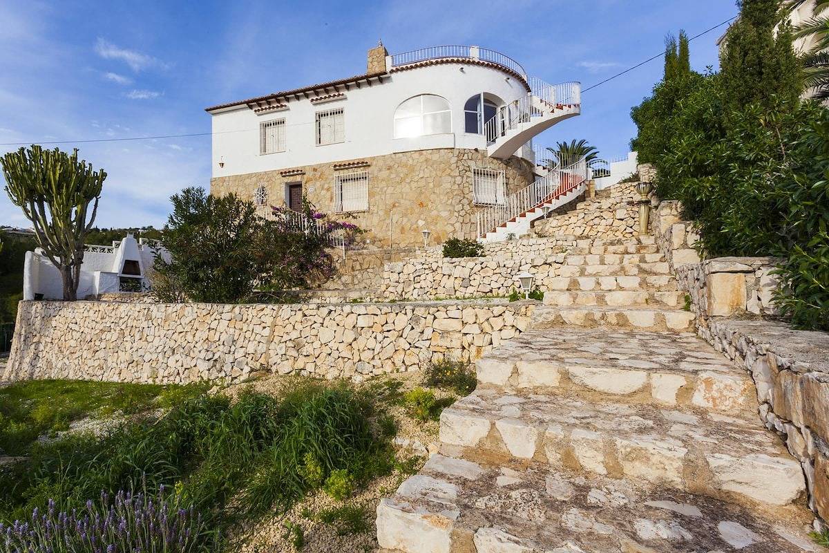 Serendipia in Moravit, Teulada