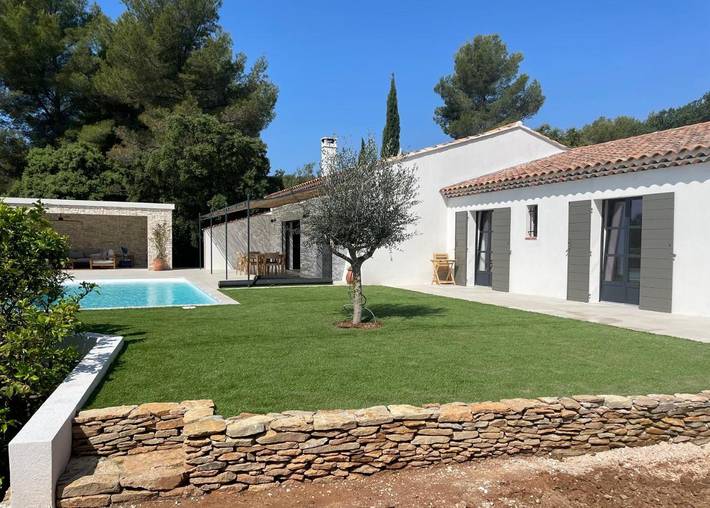 Chambre d’hôte pour 2 personnes, avec terrasse et piscine ainsi que jardin et vue à La Cadière-d'Azur - 2