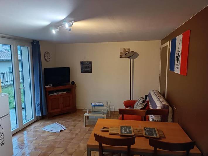 Gîte pour 4 personnes, avec jardin et vue à Accons - 4