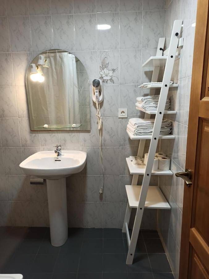Three-Bedroom House in Cangas de Onís, Côte Cantabrique