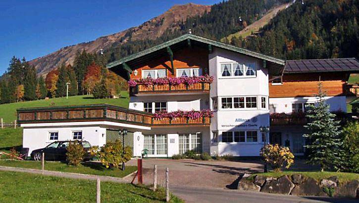 Ferienwohnung für 2 Personen, mit Balkon in Riezlern