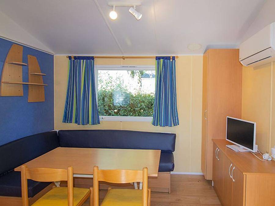 Camping La Rouveyrolle  - Casa mobile 6 persone - 2 camere da letto - Clim in Berrias-et-Casteljau, Cevenne