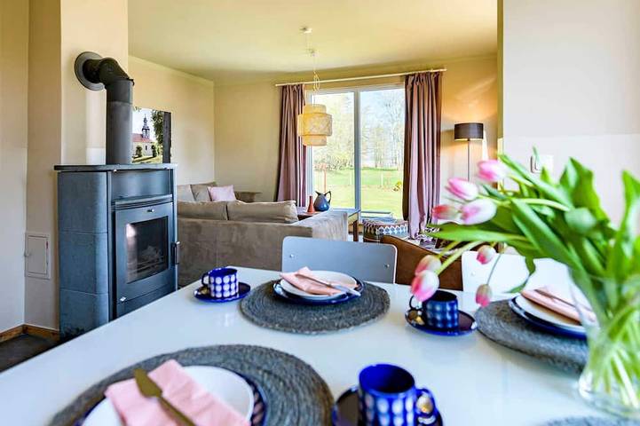 Ferienhaus für 4 Personen, mit Terrasse und Garten in Luckow