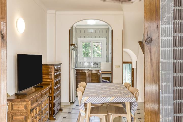 Ferienhaus 'Palau 100m Playa' mit privater Terrasse und Wi-Fi in l'Escala, Oberampurien