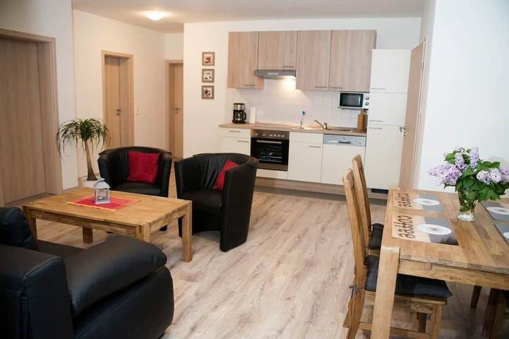 Ferienwohnung für 6 Personen, mit Garten - 1