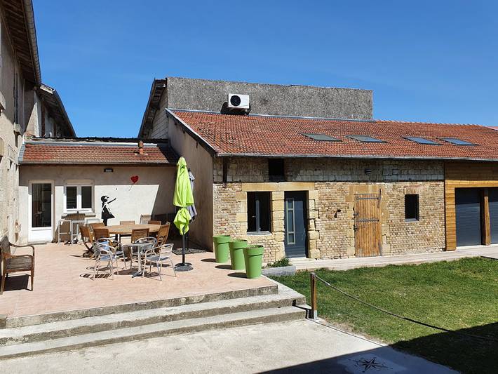 Gîte pour 12 personnes, avec terrasse et jardin en Champagne-Ardenne - 2