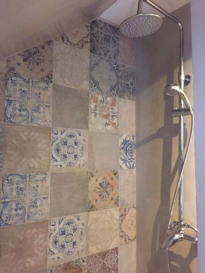 Gîte pour 2 personnes, avec terrasse à Bèze (homonymie) - 4