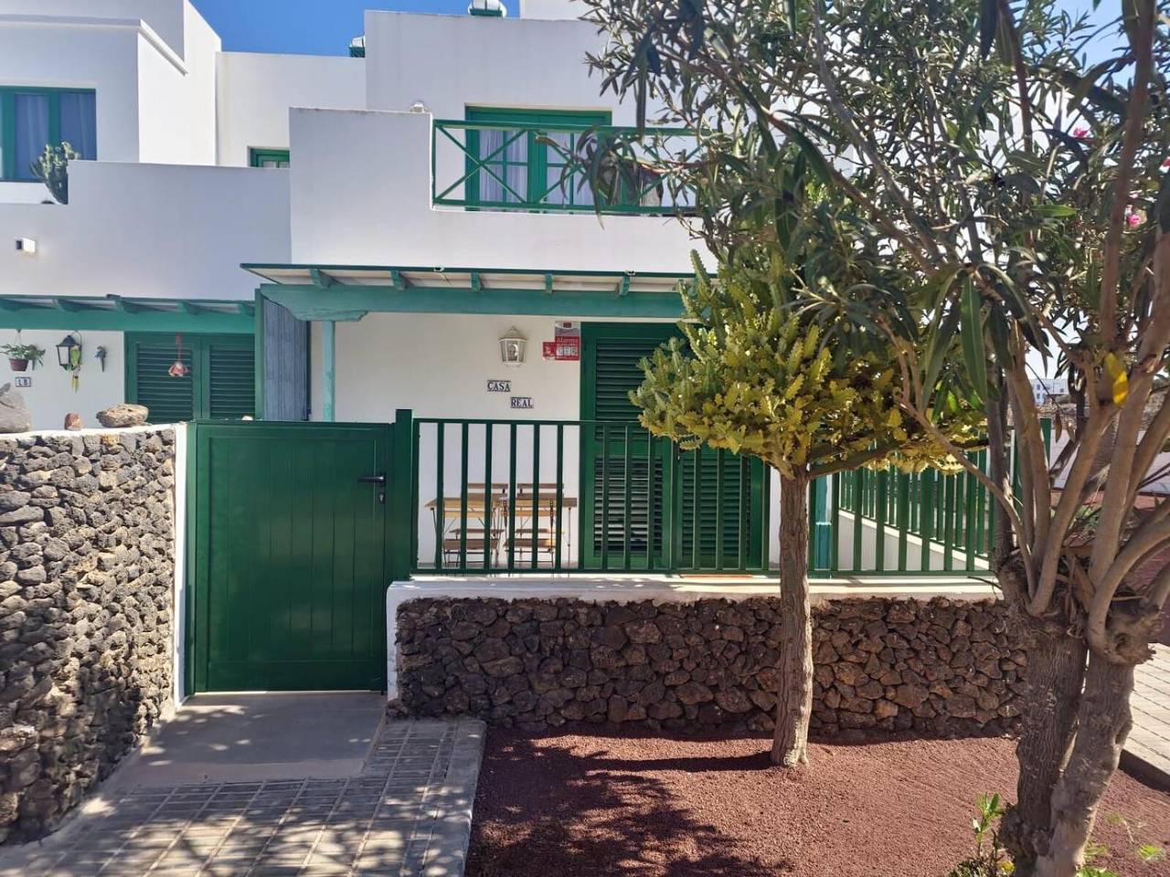 Ferienwohnung 'Real' mit privater Terrasse, Gemeinschaftsgarten und Wlan in Playa Blanca, Yaiza