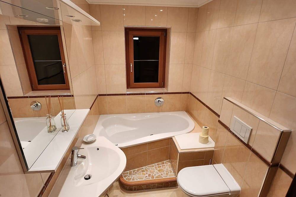 Beautiful home with sauna, close to ski resorts and great base for hiking. in Loferer und Leoganger Steinberge, Sankt Ulrich am Pillersee