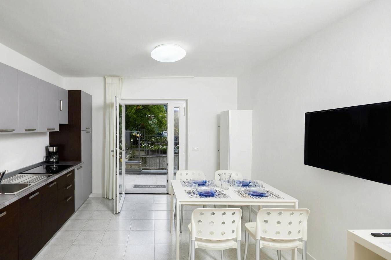 Ganze Wohnung, Villa Al Fiume - La Quiete A in Nago-Torbole, Gardasee-Berge