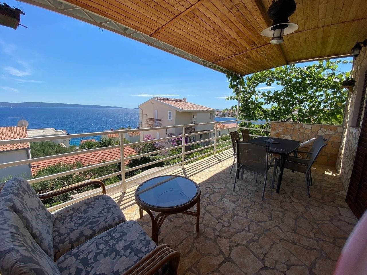 Vakantiewoning voor 5 Personen in Okrug Gornji, Čiovo