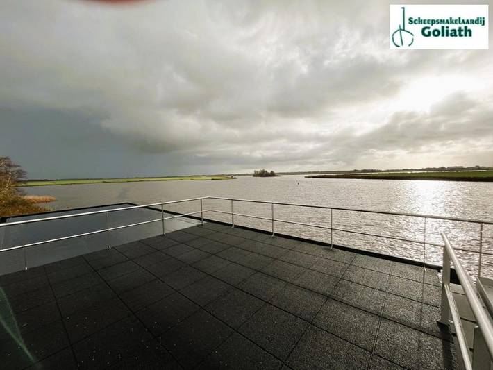 Bateau pour 4 personnes, avec vue sur le lac ainsi que terrasse et vue, animaux acceptés dans Monnickendam - 4