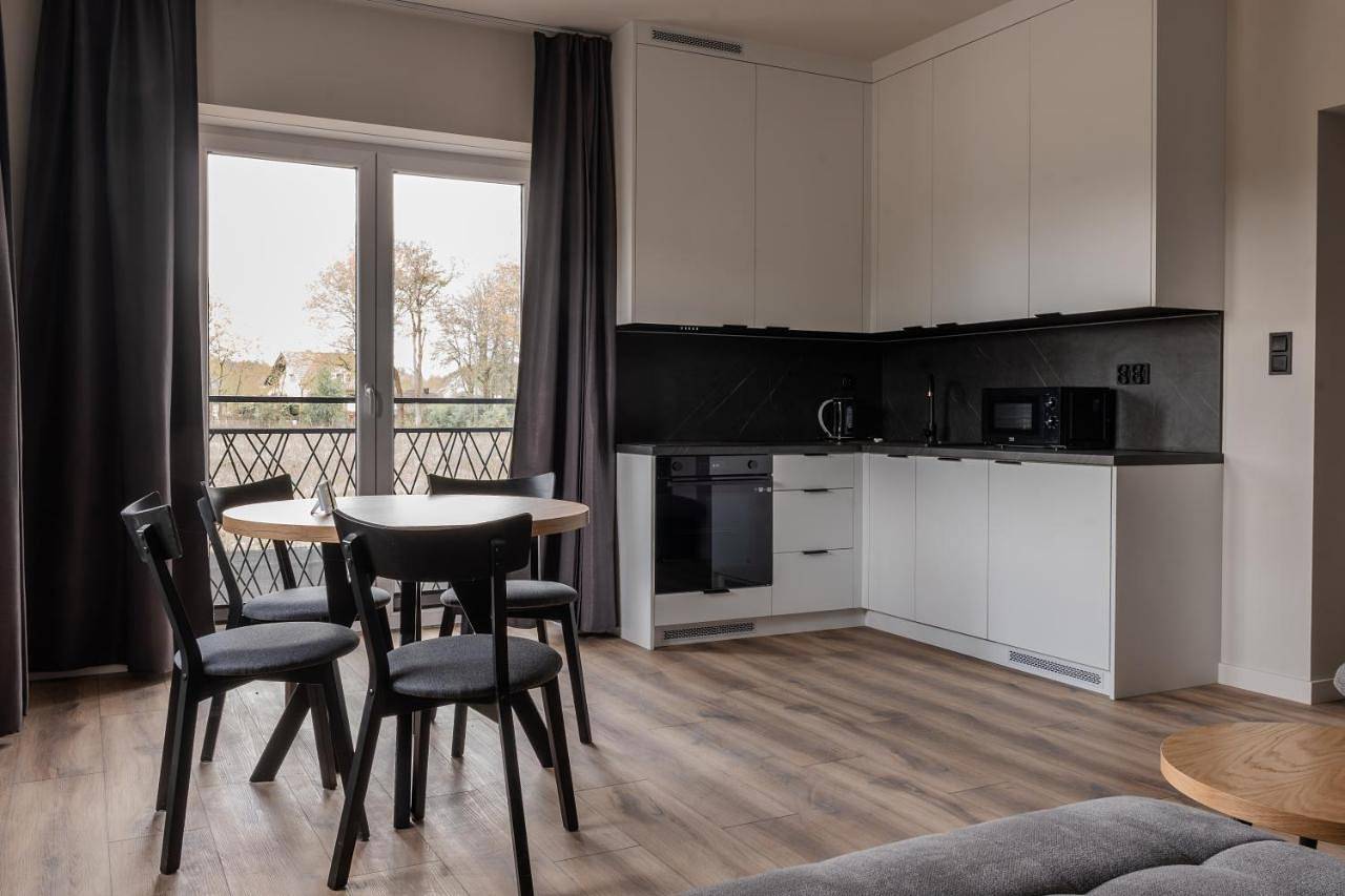 Ganze Wohnung, Echo jeziora in Tucheler Heide