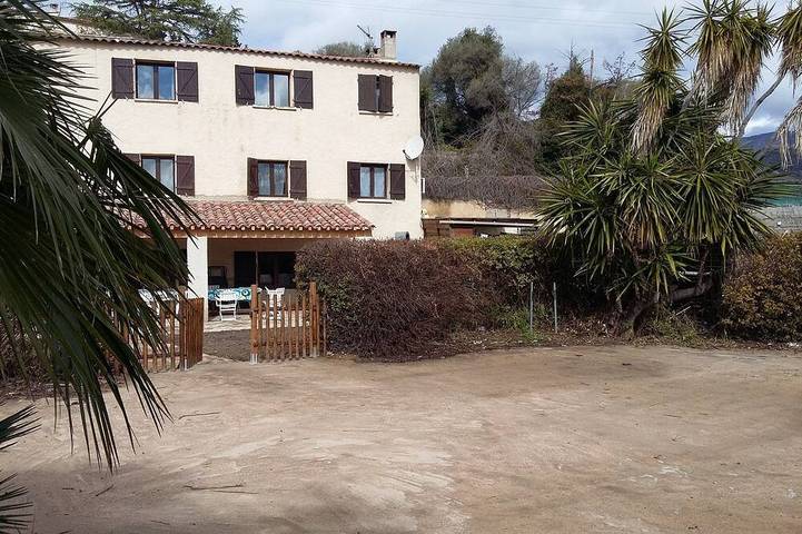 Ferienhaus für 12 Personen, mit Terrasse und Garten, mit Haustier - 1