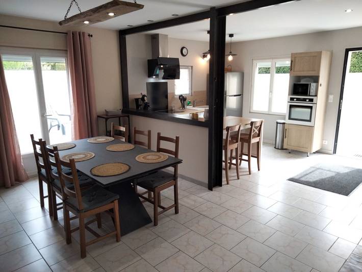 Gîte pour 10 personnes, avec terrasse ainsi que jardin et jacuzzi, animaux acceptés dans Parc national de forêts - 4