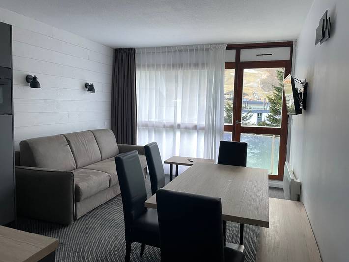 Gîte pour 6 personnes, avec balcon dans Office De Tourisme Gourette - 2