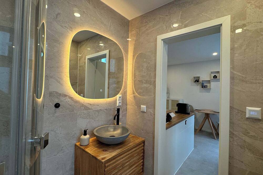 Ganze Wohnung, Boho Lounge Cityapartment im Herzen von Rostock in Stadtmitte Rostock, Rostock