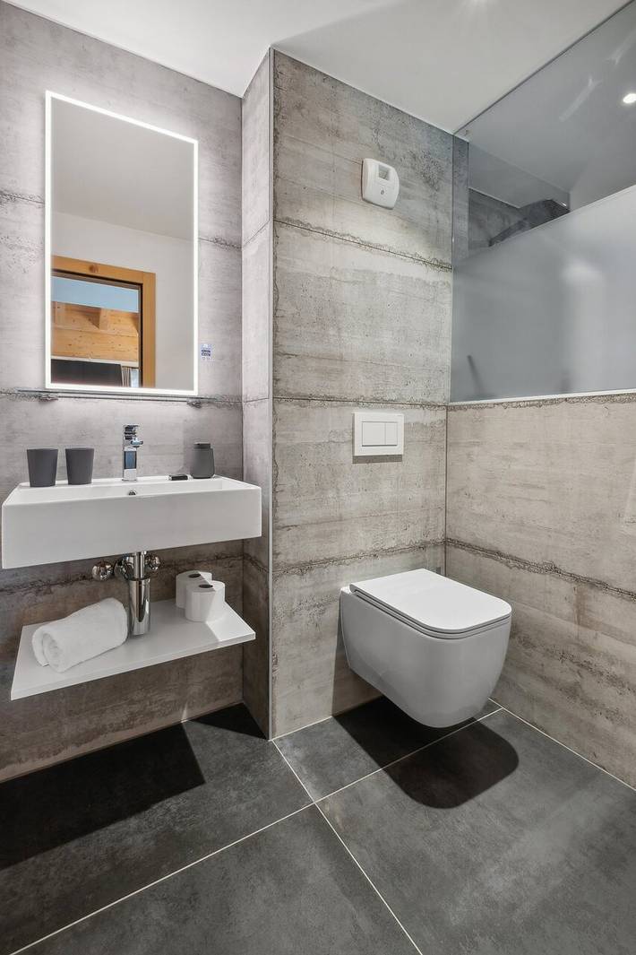 Gîte pour 2 personnes, avec Jardin et Sauna dans Grimentz - 4