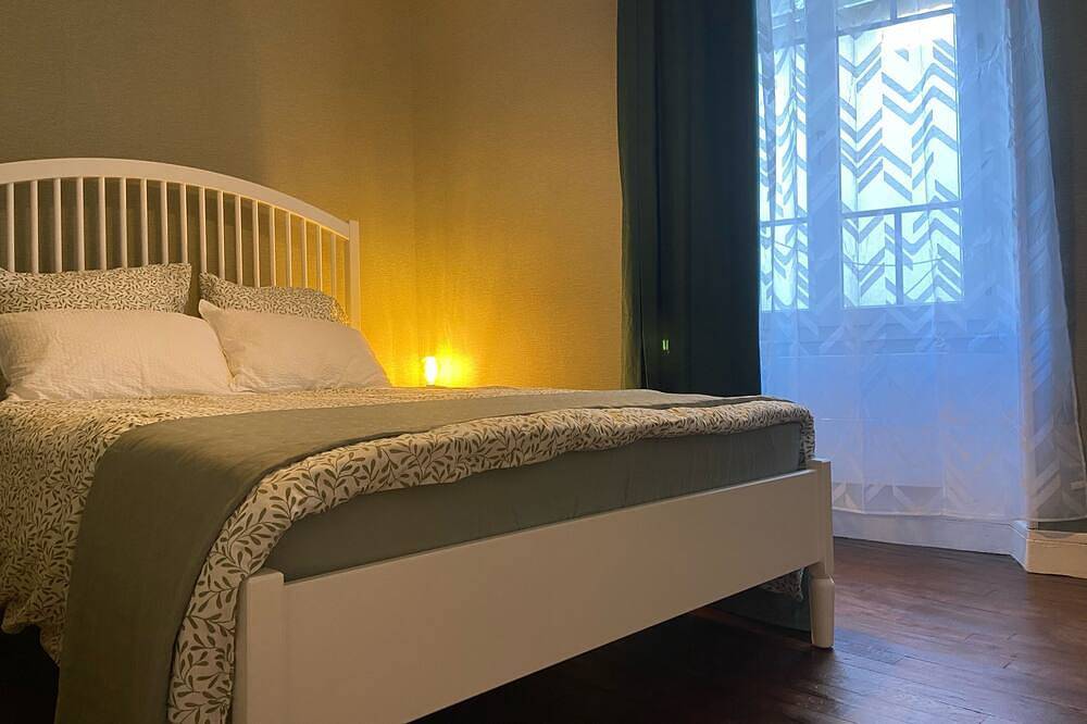 Cute newly renovated private townhouse in the town centre in Montmorillon, Vienne