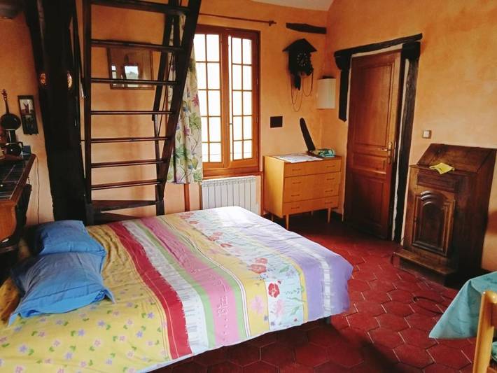Location de vacances pour 4 personnes, avec vue et terrasse à Flavigny-sur-Ozerain - 4